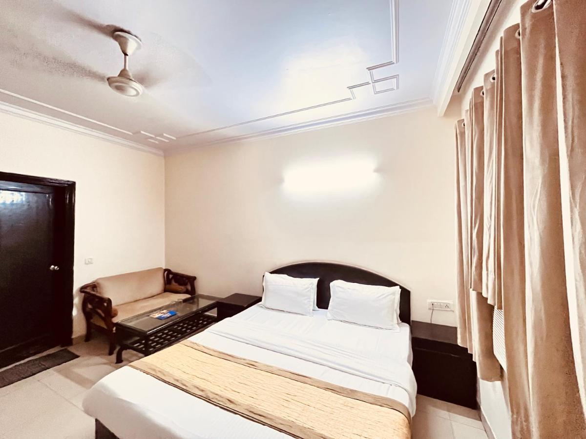 Ashoka Hotel Karol Bagh Delhi Ню Делхи Екстериор снимка