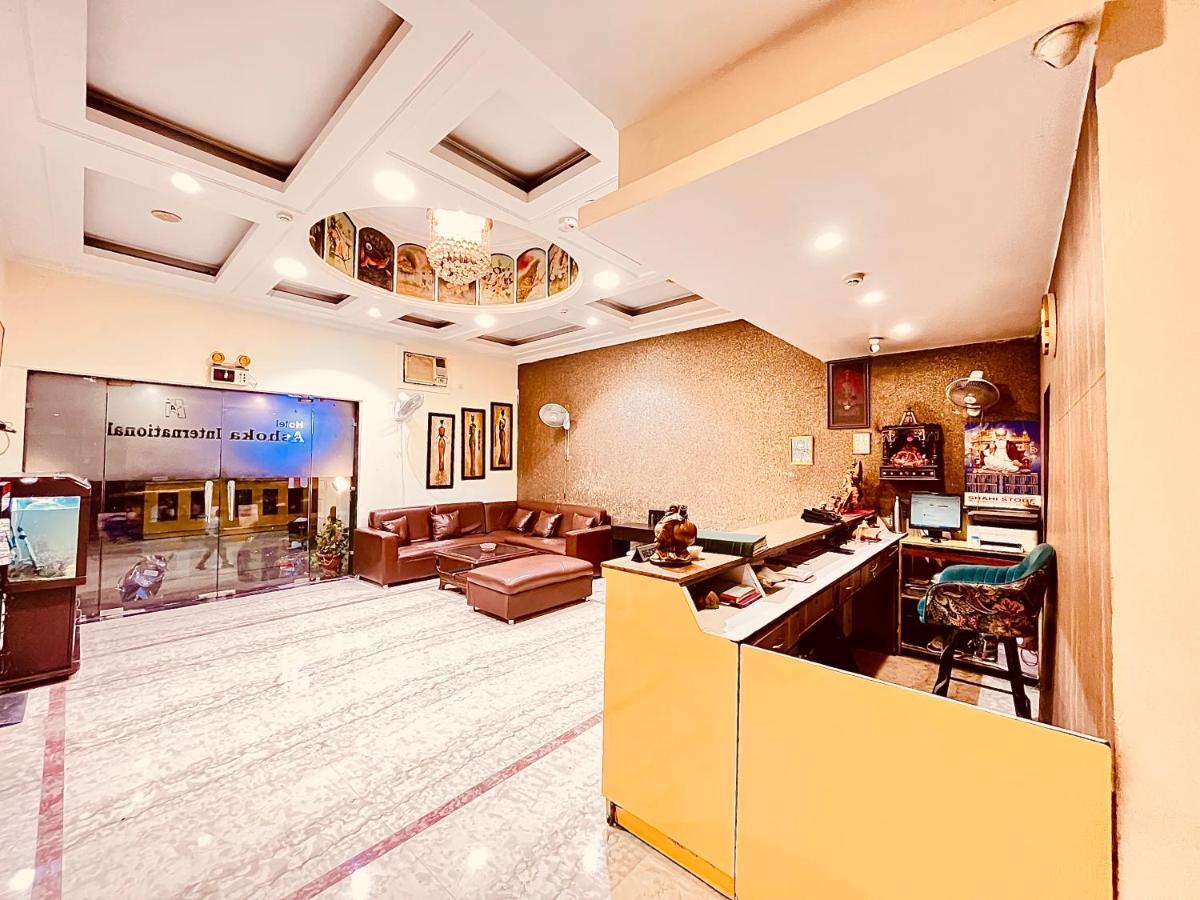 Ashoka Hotel Karol Bagh Delhi Ню Делхи Екстериор снимка