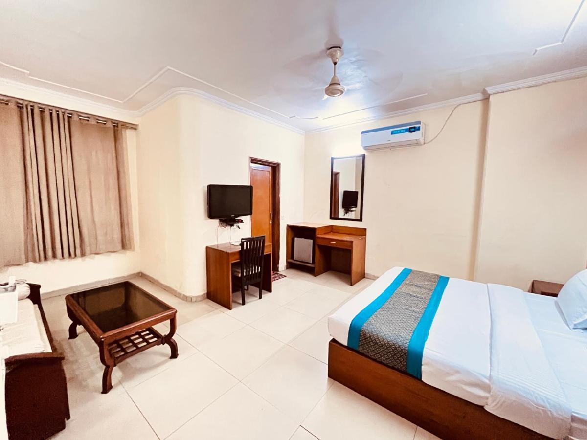Ashoka Hotel Karol Bagh Delhi Ню Делхи Екстериор снимка
