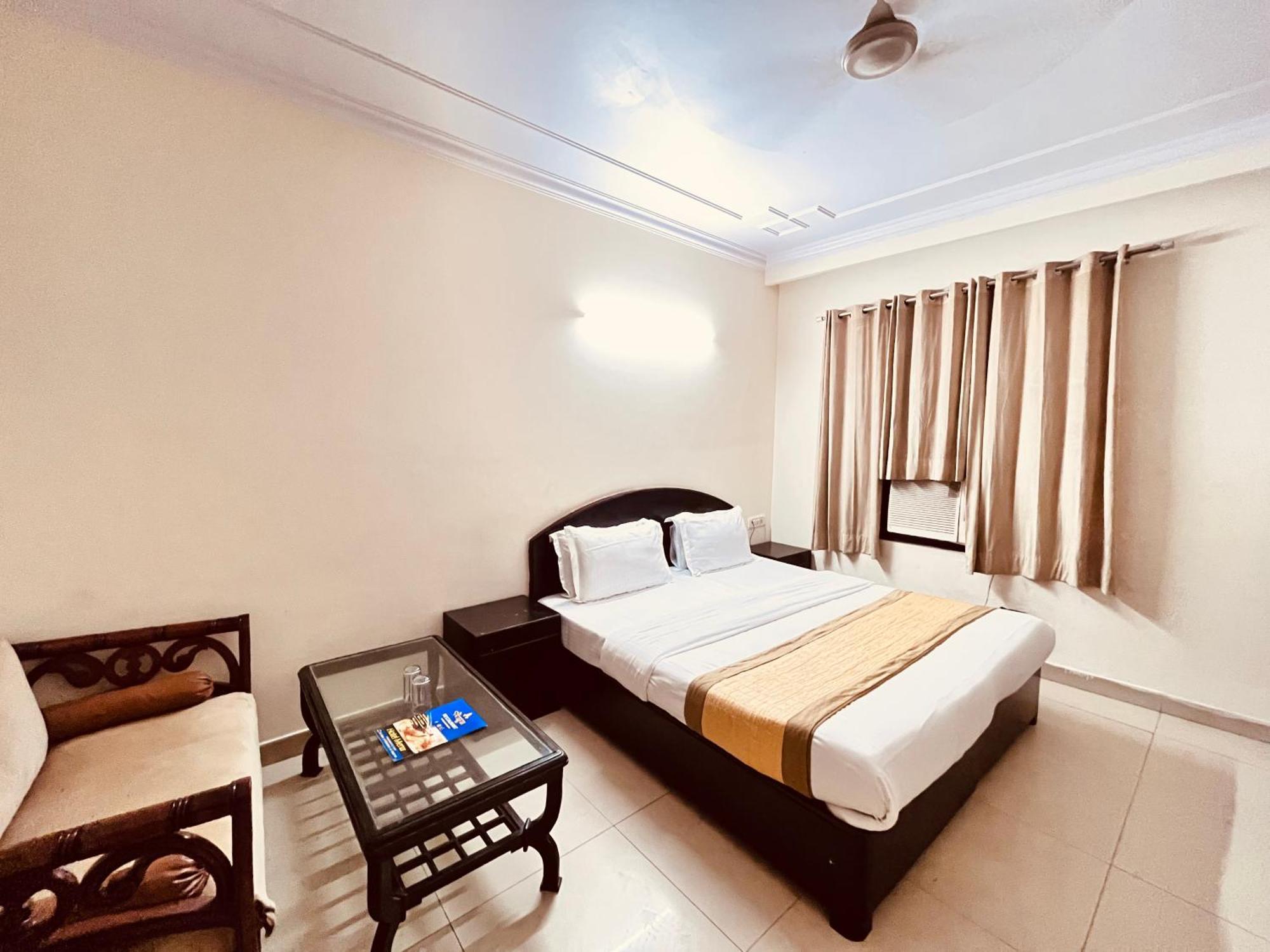 Ashoka Hotel Karol Bagh Delhi Ню Делхи Екстериор снимка