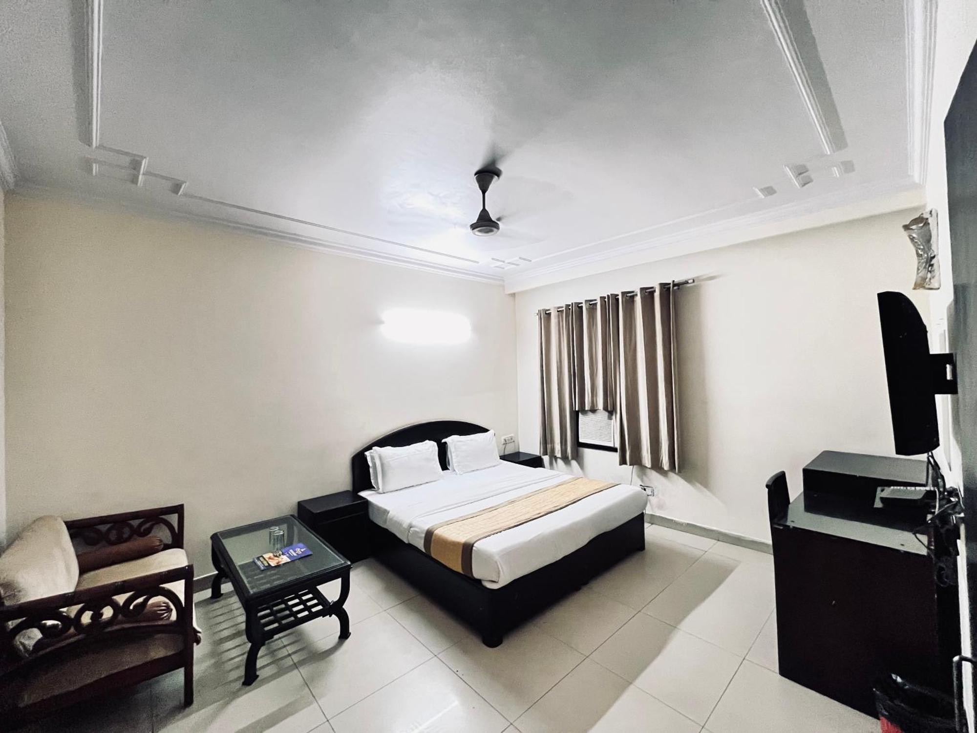 Ashoka Hotel Karol Bagh Delhi Ню Делхи Екстериор снимка